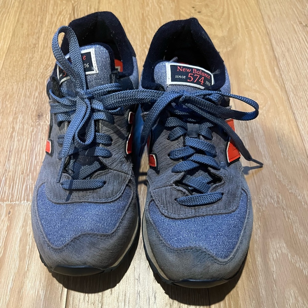 New Balance 527, Size 8